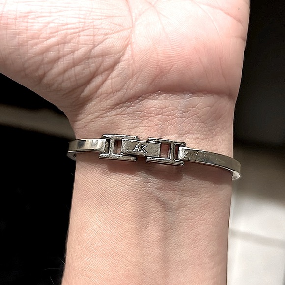 Anne Klein Silvertone Case-Bezel & Band Women’s Bangle Watch (10/6223) - Picture 6 of 6